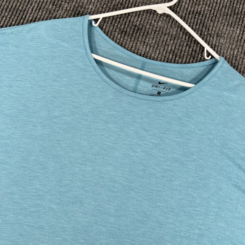 Nike Shirt Womens Size 1X Blue Short Sleeve Crew Yoga Training Workout Casual